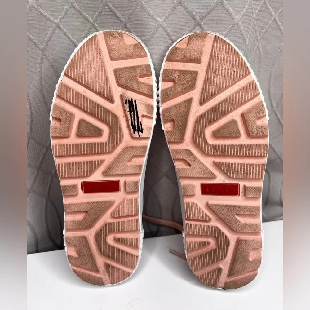 Levi’s Women’s Emma Platform Sneakers Size  8 Pink - Picture 10 of 10